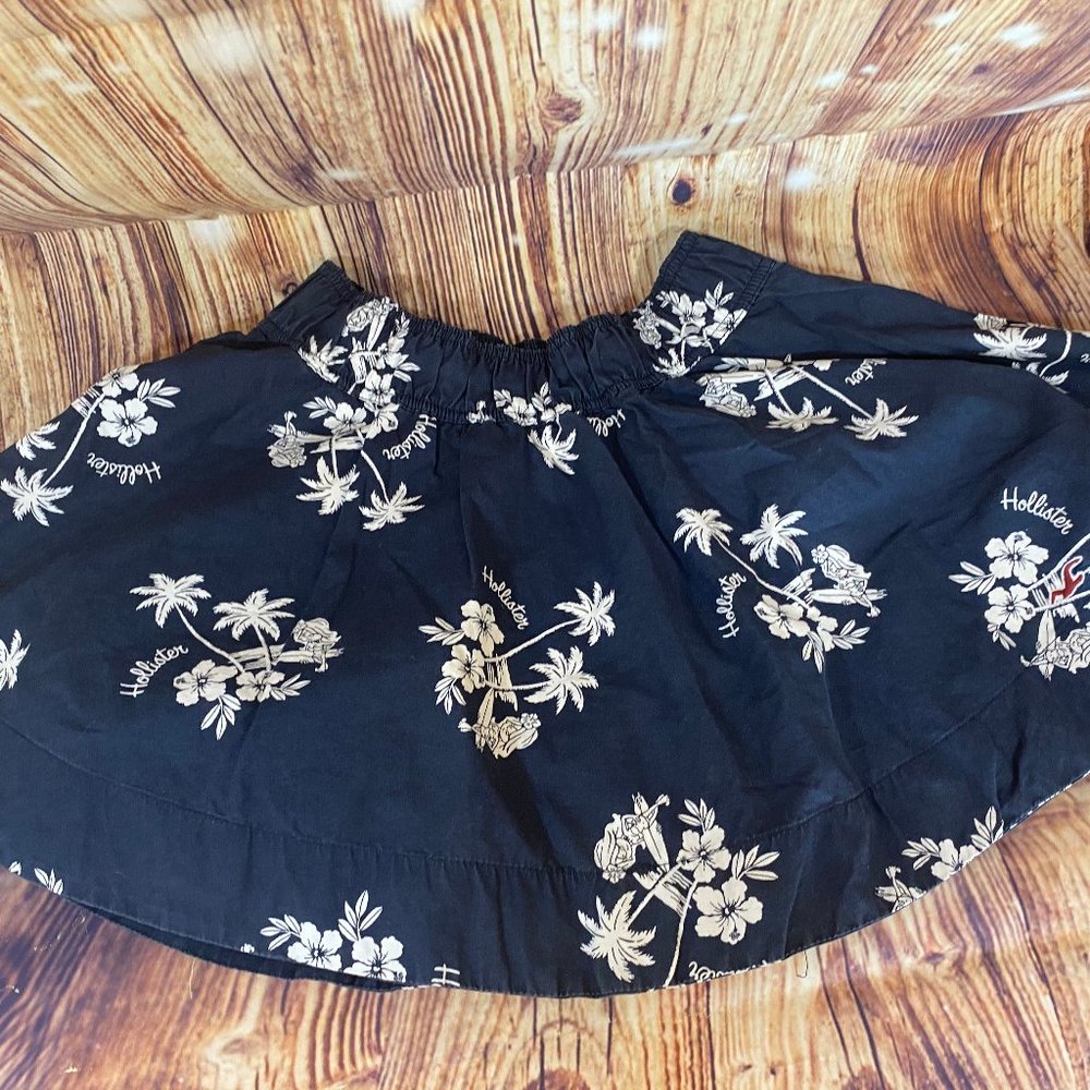 Hollister Navy Blue Hawaiian Print Skirt